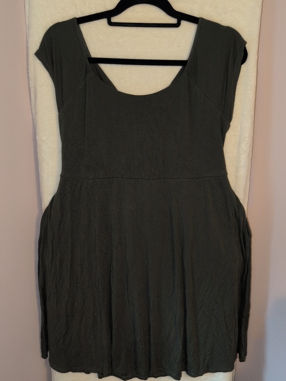 torrid Olive Super Soft Knit Scoop Neck Capped Sleeve Open Cross Back Dress